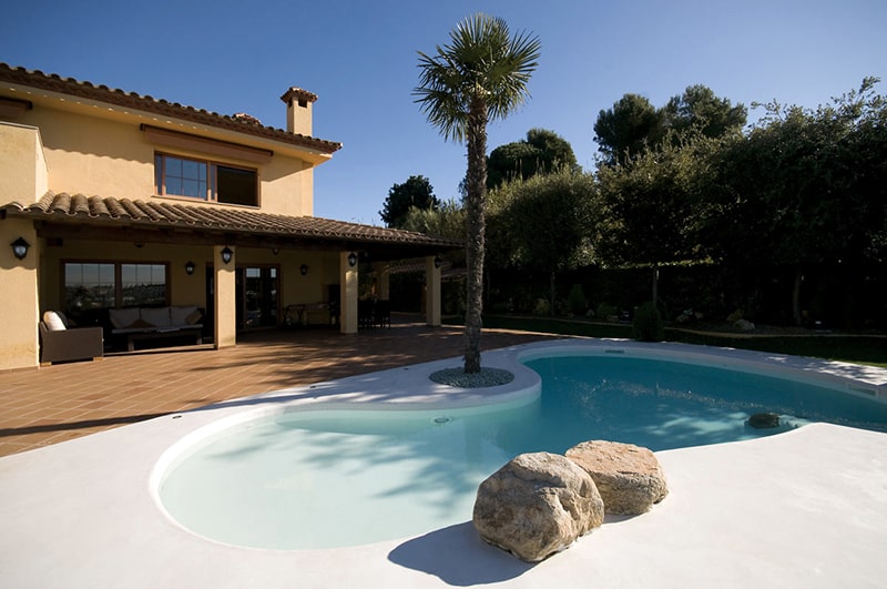 microciment-pentru-piscine